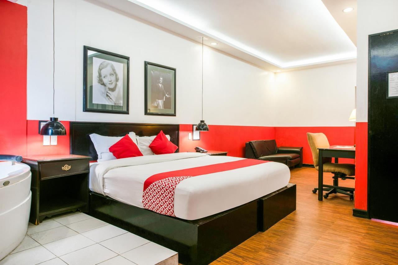 Oyo 432 Diamondwood Hotel Анхелес Екстериор снимка