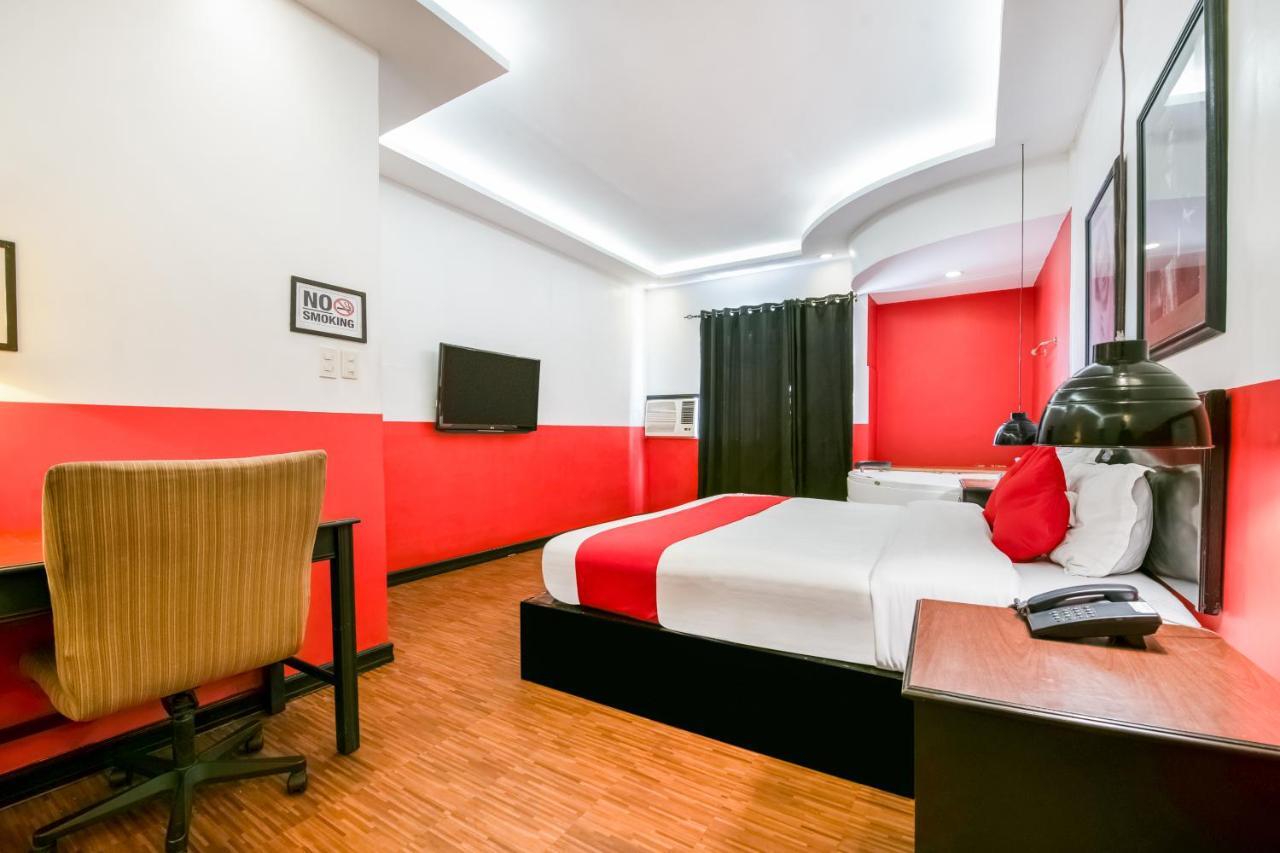 Oyo 432 Diamondwood Hotel Анхелес Екстериор снимка